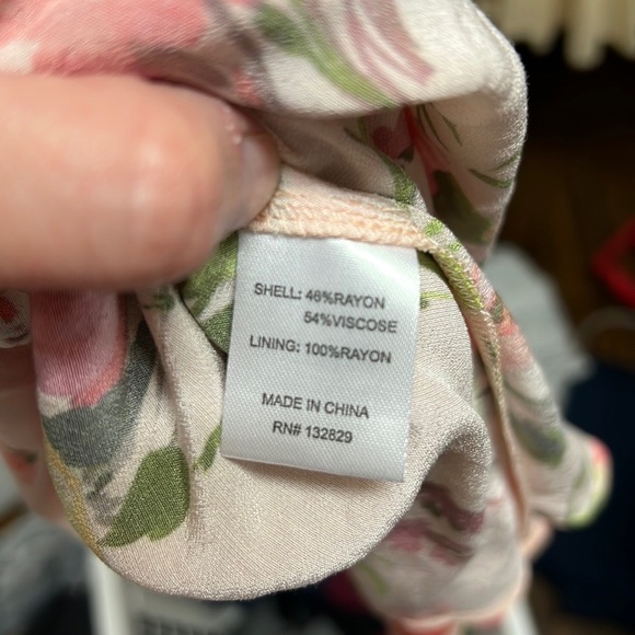 NWT Privacy Please Fitted Floral Sleeveless Dress Sz XS Spring - Picture 4 of 4